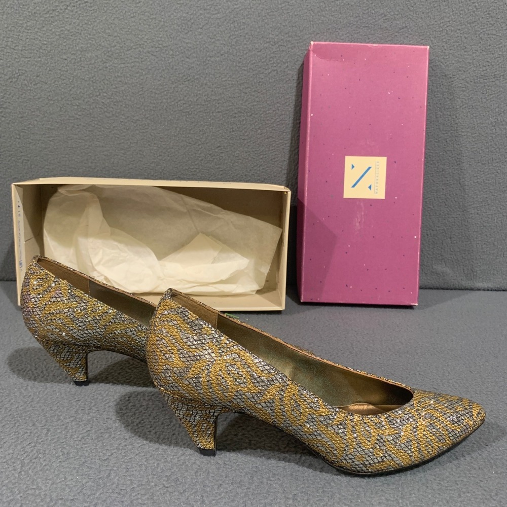 VTG Naturalizer Womens Size 7‎ 2A Sparkle Gold Silver Metallic Kitten Heel Pumps